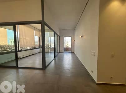 Penthouse for Sale in Badaroشقة بنتهاوس للبيع في بدارو