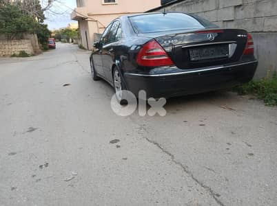 Mercedes-Benz E-Class 2004