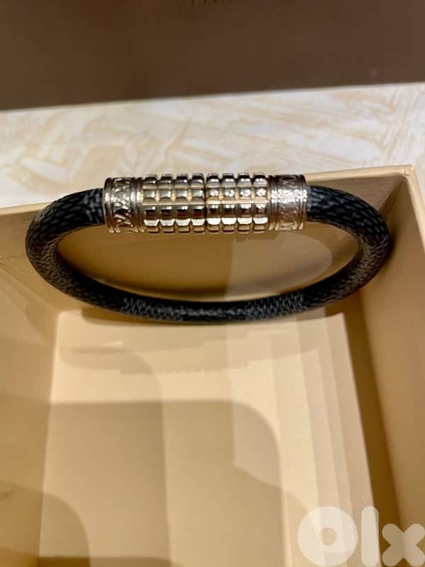 Louis Vuitton Bracelet 2