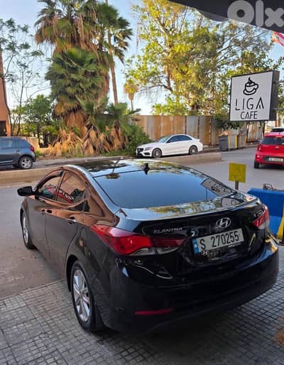 Hyundai Elantra 2014