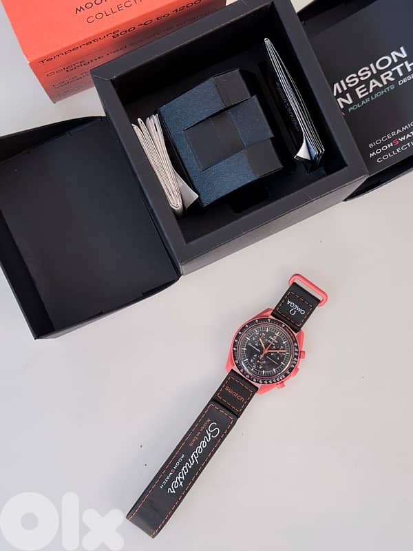 Swatch Omega MoonSwatch Mission on Earth Lava 3