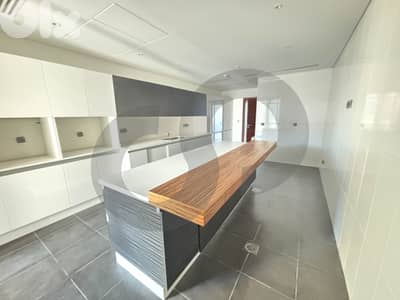 Prime area, sea view, Downtown, Beirut waterfront/بيروت REF#AU136118
