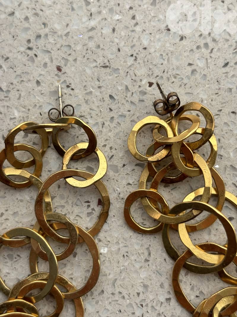 Earings 4