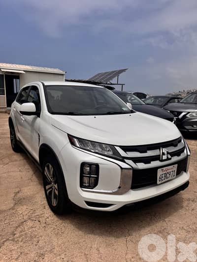 Mitsubishi Outlander Sport 2020