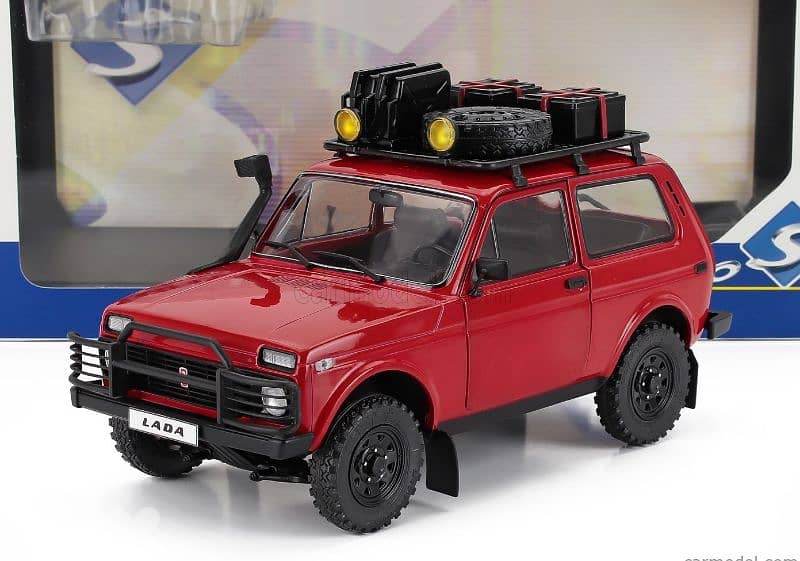 Lada Niva 1980 diecast car model 1;18 0