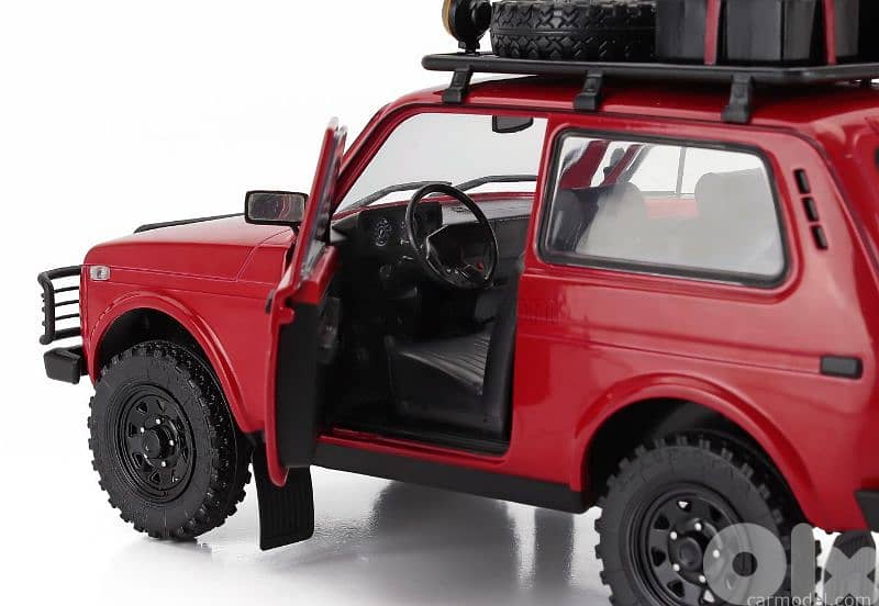 Lada Niva 1980 diecast car model 1;18 6