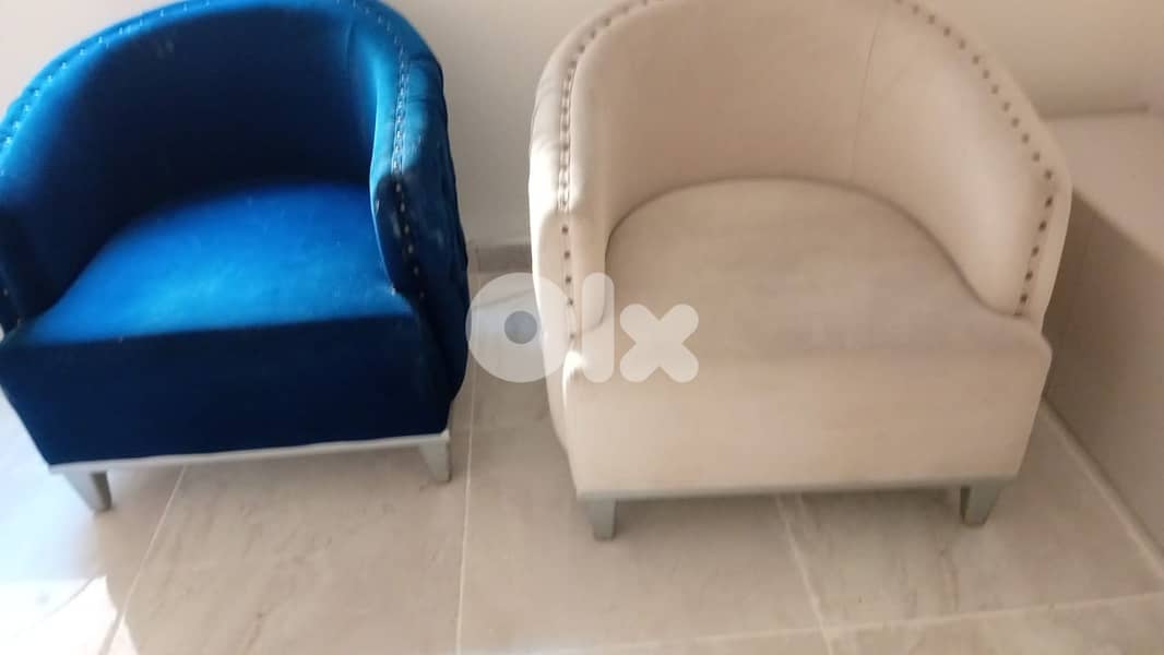 Living room 4