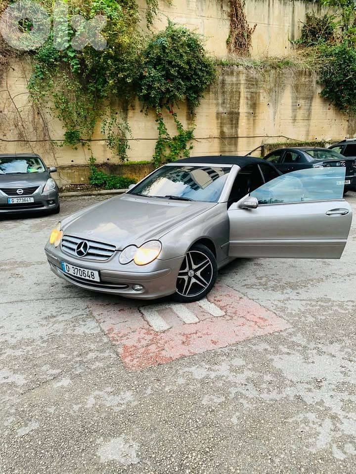 Mercedes-Benz CLK-Class 2005 0