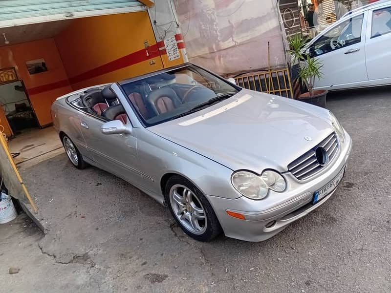 Mercedes-Benz CLK-Class 2005 0