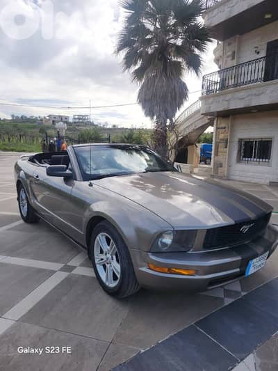 Ford Mustang 2005