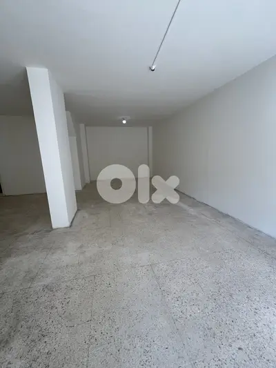 shop for sale in Sarbaمتجر للبيع في صربا