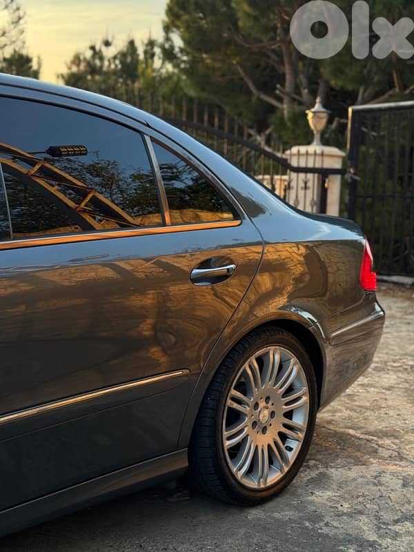 Mercedes-Benz E-Class 2007 0