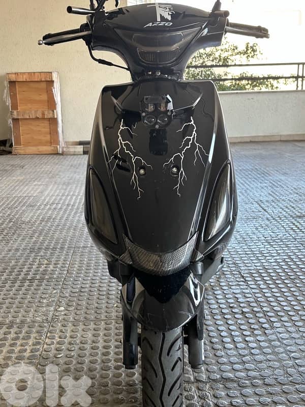 VAzzo 2025 0