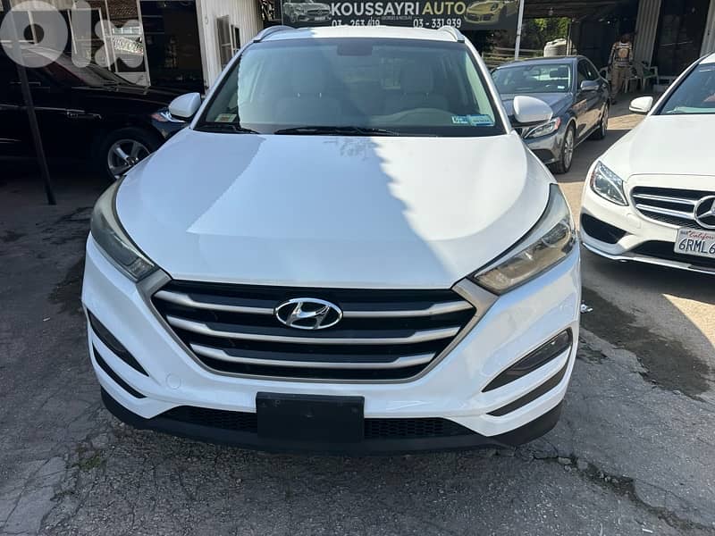 Hyundai Tucson 2017 4 WD California very clean 0