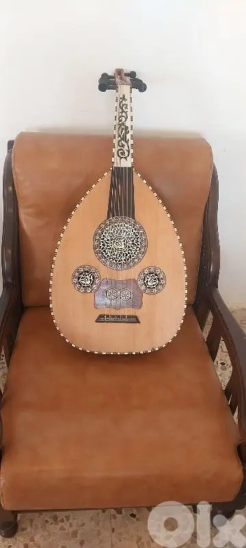 عود نقولا الحارس 70225577