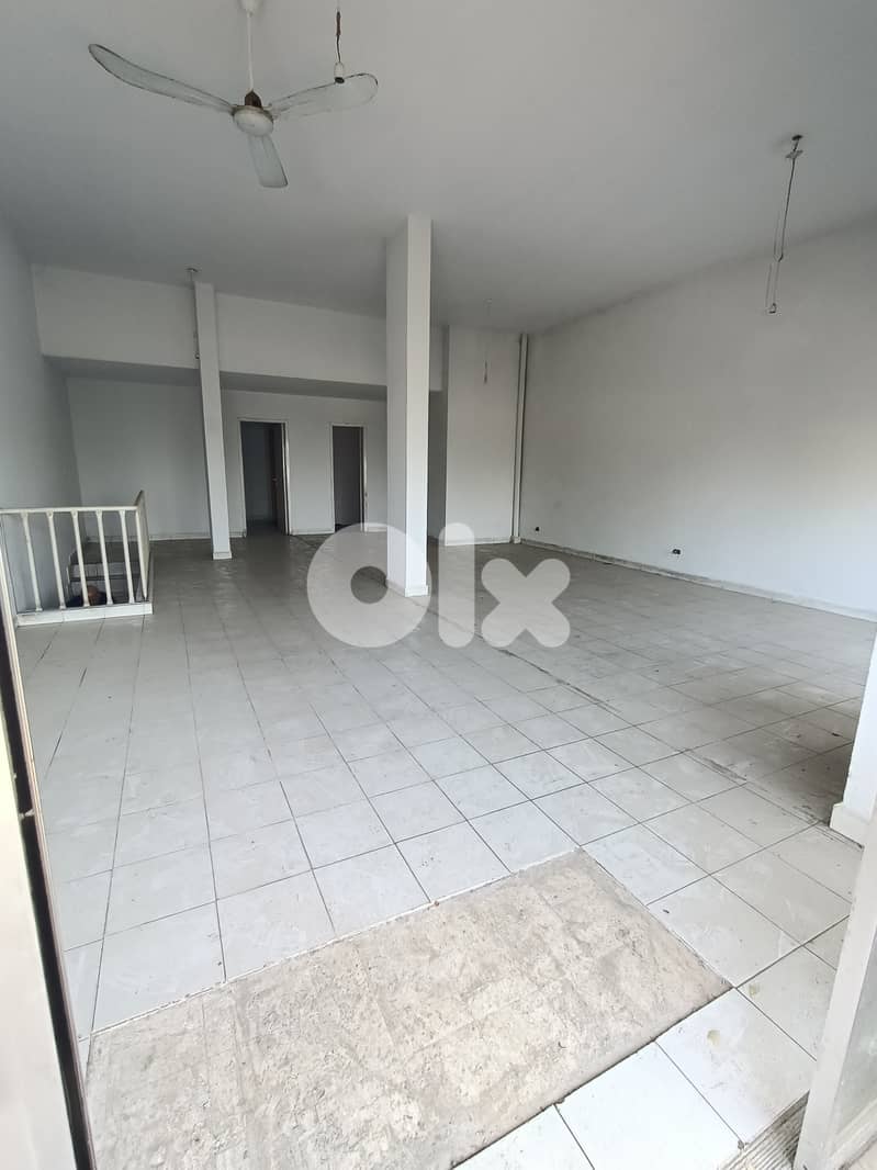 prime location shop rent in cornet chahwan 0