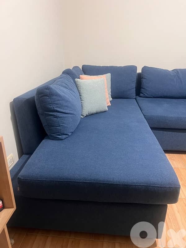Modern Blue L-Shaped Sofa / Corner Couch – Spacious & Comfortable 3