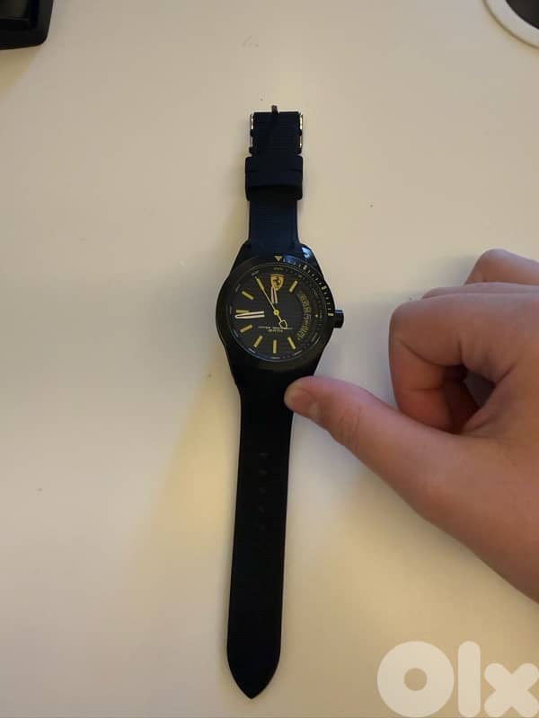 Ferrari watch ( original ) 3 ATM 2