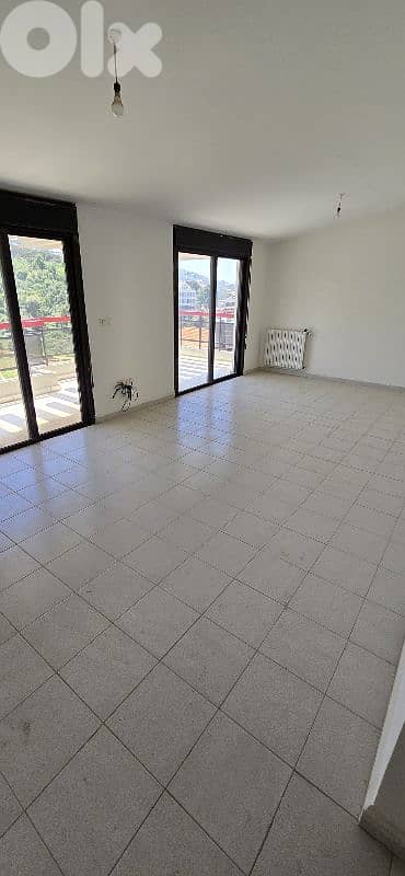 Duplex for sale qornet el hamra/دوبلكس للبيع قرنة الحمرا