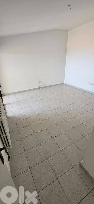 Duplex for sale qornet el hamra/دوبلكس للبيع قرنة الحمرا