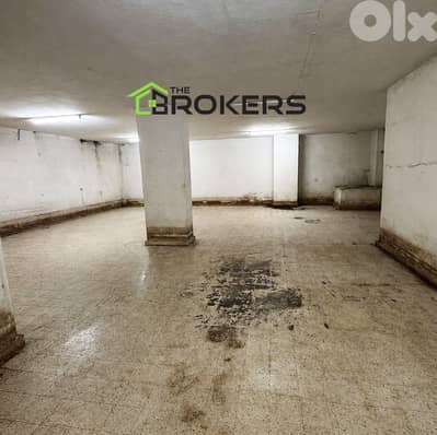 Warehouse for Sale in Mar elias مستودع للبيع في مارالياس