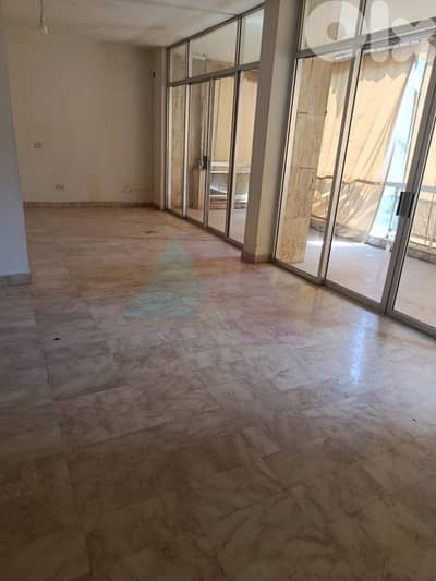 280m2 apartment 4rent in Ain el remaneh - شقة للإيجار في عين الرمانة