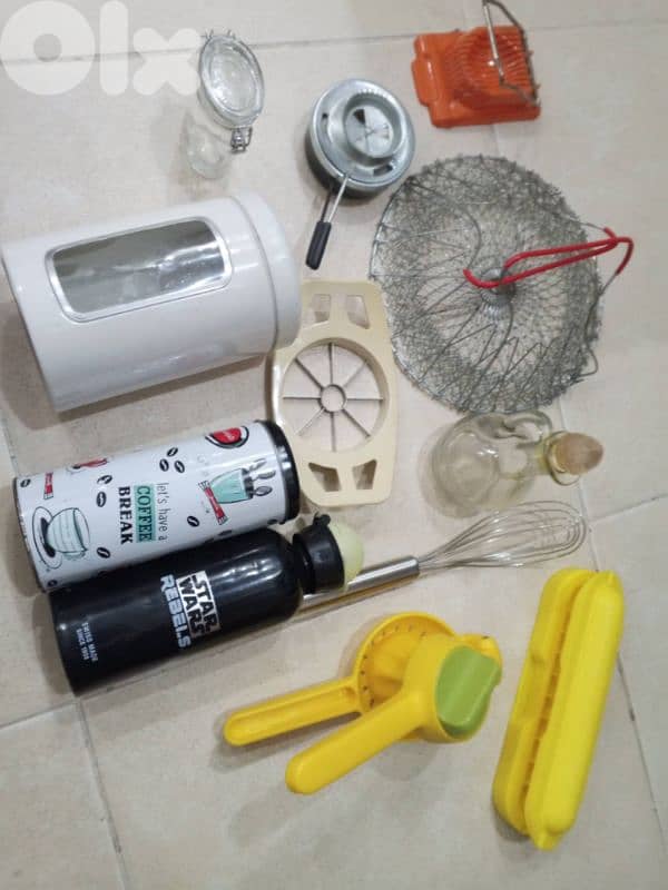 kitchen items 0
