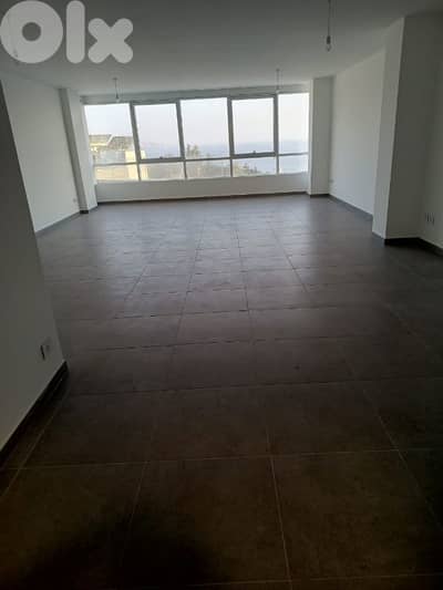 Office for sale in Jbeil prime location
