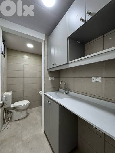 Office for Rent in Prime in Badaro Adlieh - مكتب بموقع حيوي للإيجار Office for Rent in Prime in Badaro Adlieh - مكتب بموقع حيوي للإيجار
