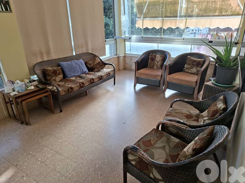 Outdoor set with dining table and 6 chairs 0