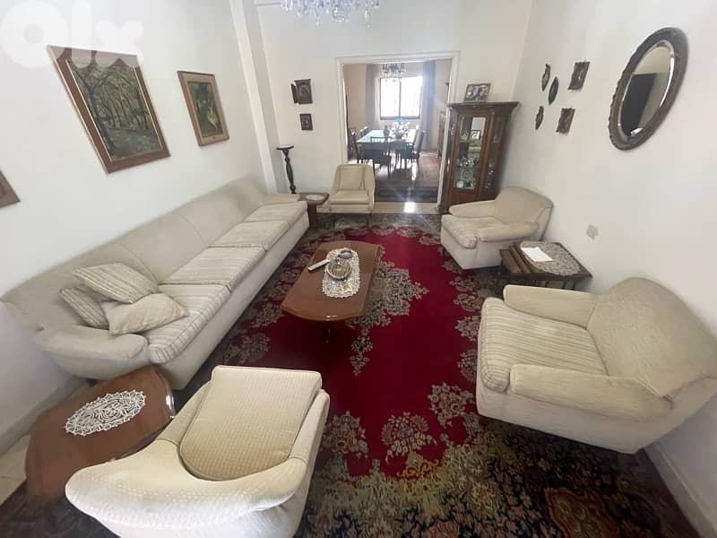 LIVING ROOM FOR SALE 0