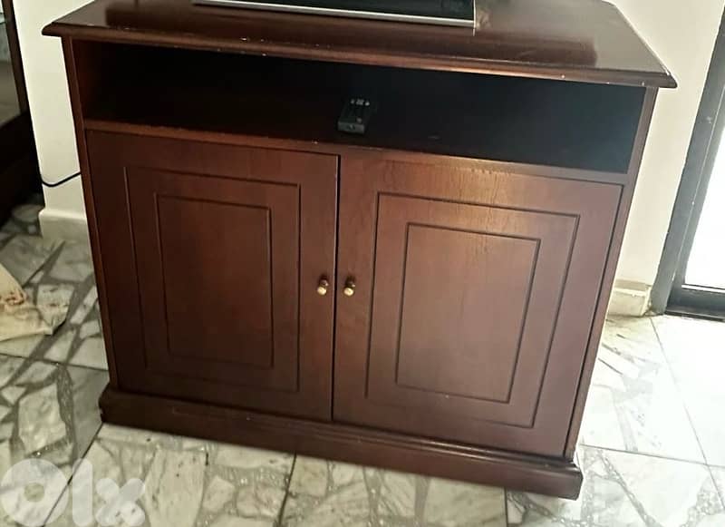 TV Cabinet 0