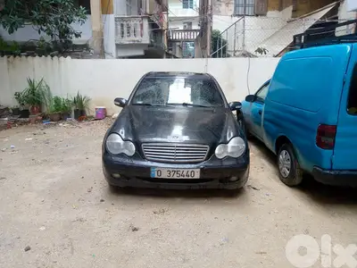 مرسيدس بنز 240/260/280 2001 مرسيدس بنز 240/260/280 2001