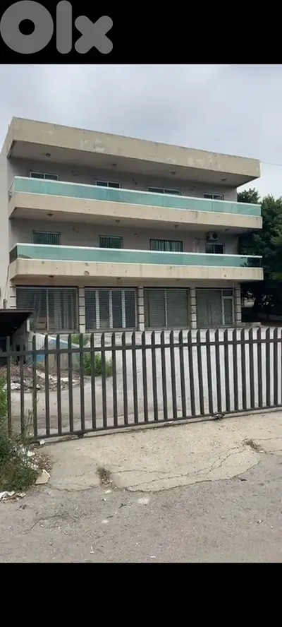 Entire Building in Halat for Sale مبنى بالأكمل للبيع اوتستراد حالات Entire Building in Halat for Sale مبنى بالأكمل للبيع اوتستراد حالات