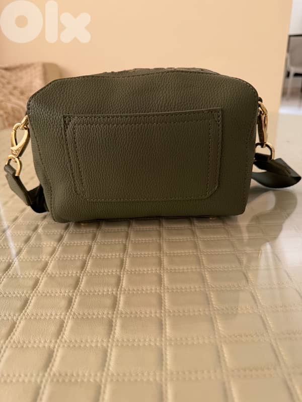 Valentino 5