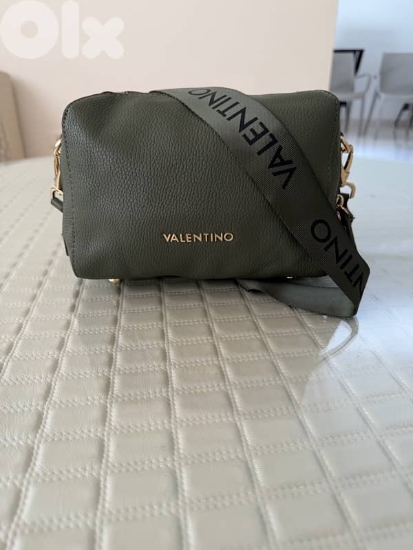 Valentino 7