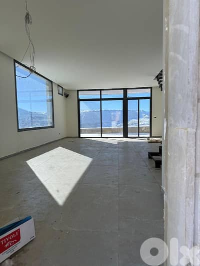 Villa for sale in Laklouk, close to piste
