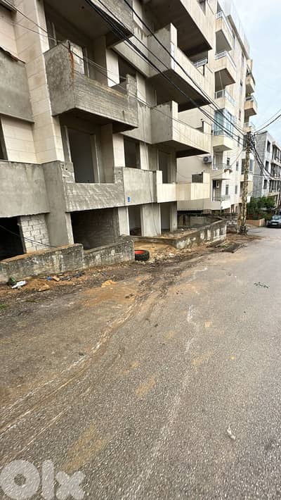 Apartment for Sale in Louaizeh - Baabda شقة للبيع في اللويزة بعبدا