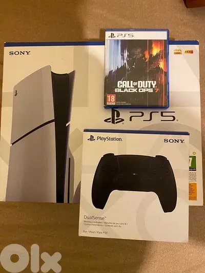 ps5 slim disc Europe 2 orginal controller & call of duty bo7