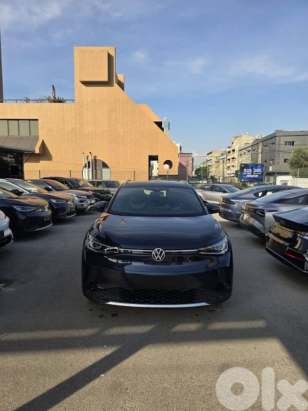 Volkswagen ID. 4 2022 Pure plus big battery range 601km Top car 0
