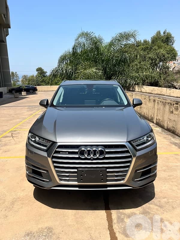Audi Q7 2018 0