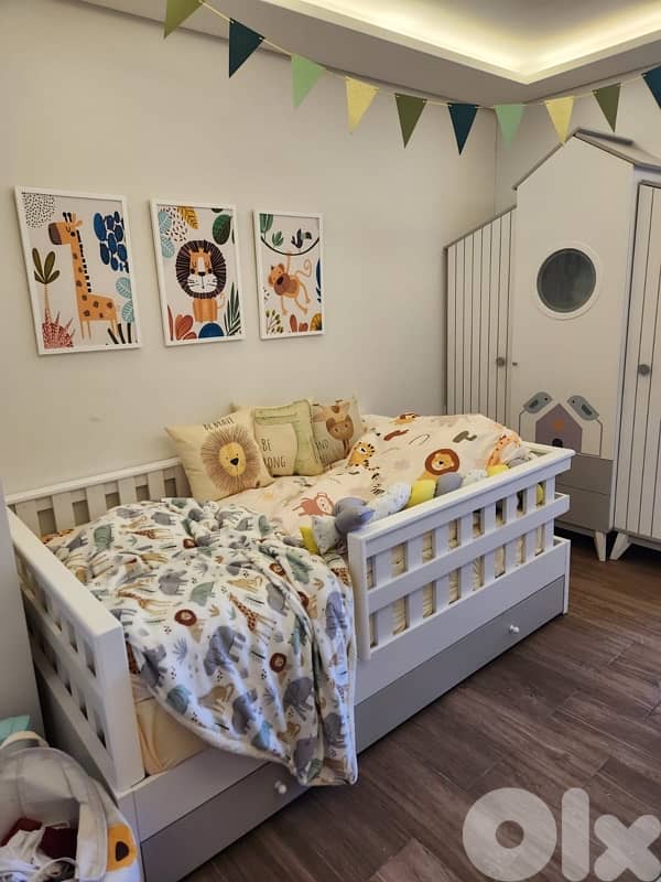 Fenced Bed 0