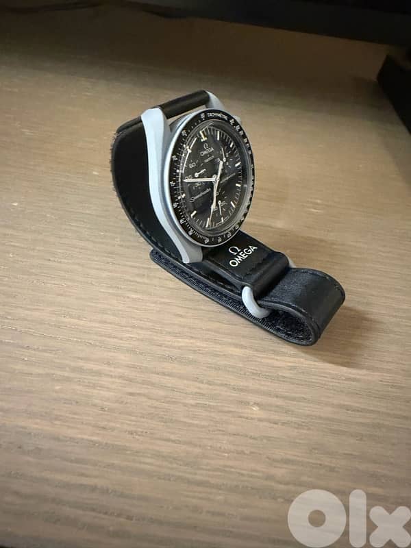 Swatch X Omega mission to the moon 1