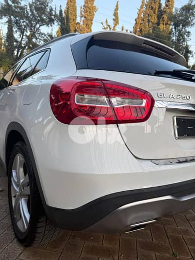 Mercedes-Benz GLA-Class 2018 ,93000mile only بوية الشركة بالكامل