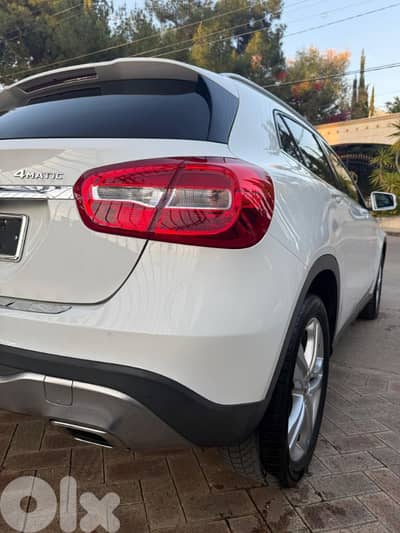 Mercedes-Benz GLA-Class 2018 ,93000mile only بوية الشركة بالكامل