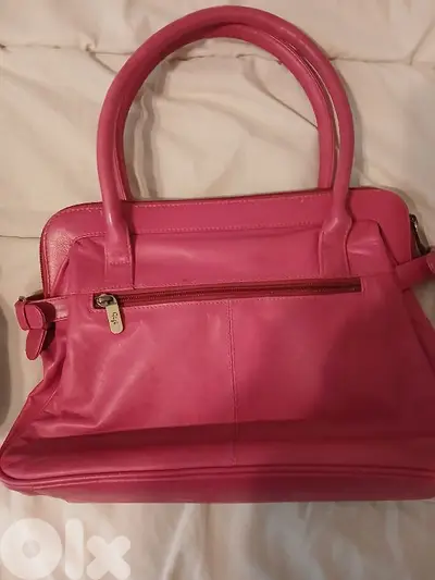 handbags each 20$