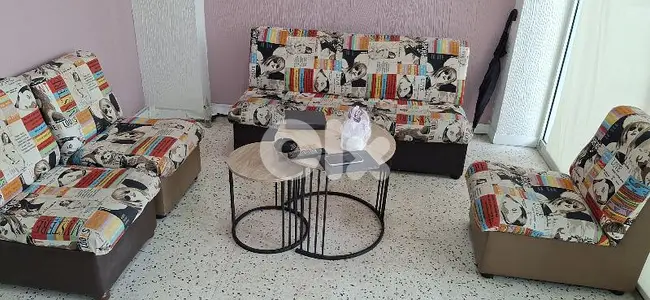 قعدة 03984947
