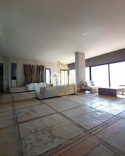 apartment for Sale in Ramlet El Bayda شقة للبيع في الرملة البيضاء