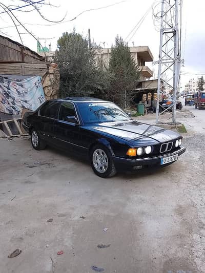 BMW 7-Series 1990