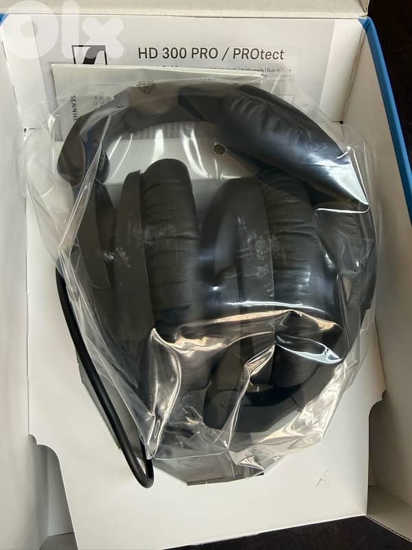 SENNHEISER Hd 300 Pro Over-Ear monitoring 1